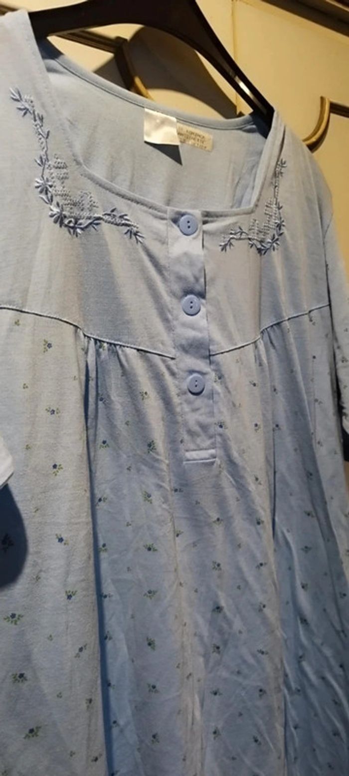 Robe de nuit - photo numéro 3
