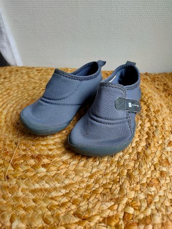 Chaussons souples Baby gym Decathlon taille 24