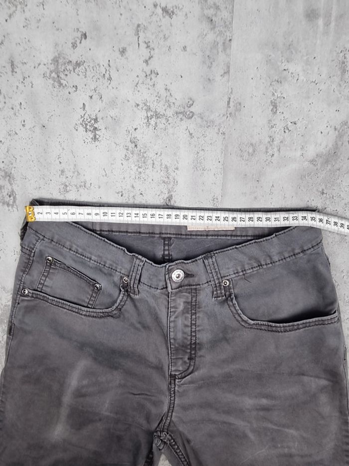 Jeans Wrangler Slim Straight gris – Taille 30x30 Hommes (mesures en photos) - photo numéro 5