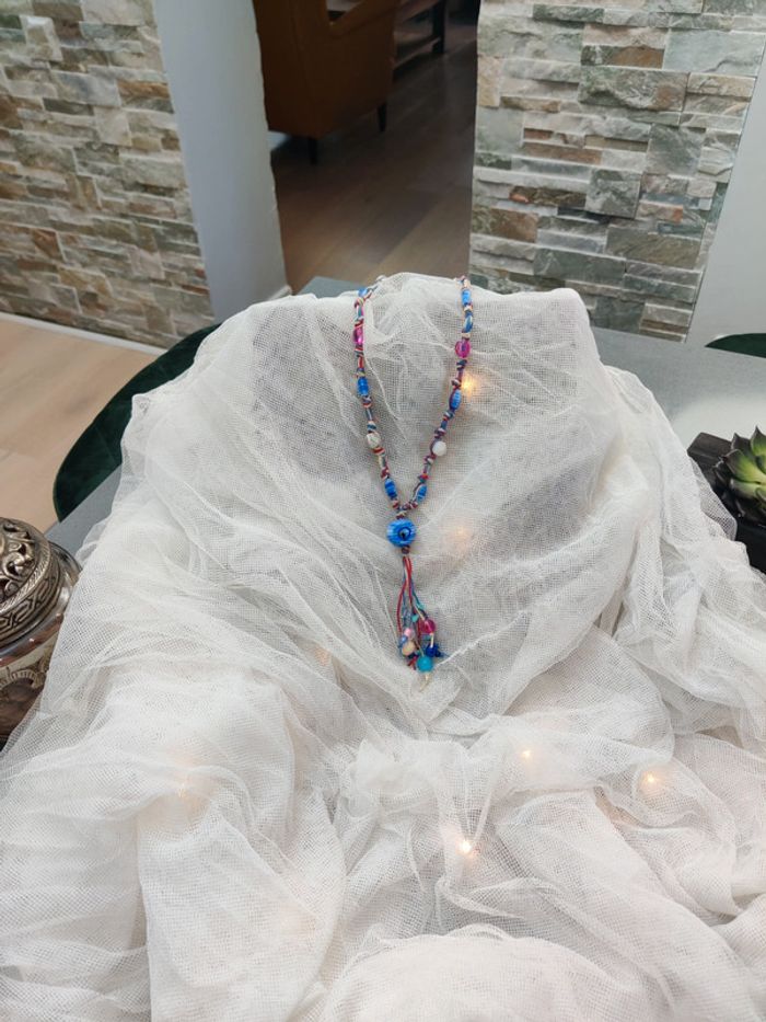 Collier multicolore fait à la main - photo numéro 3