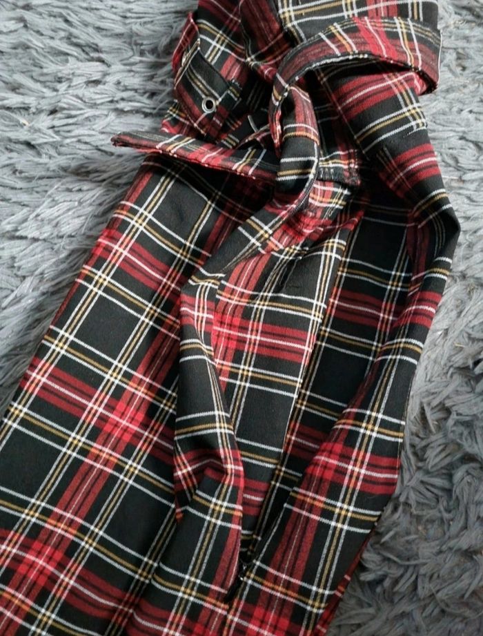 Robe courte à carreaux avec ceinture taille XS - photo numéro 5