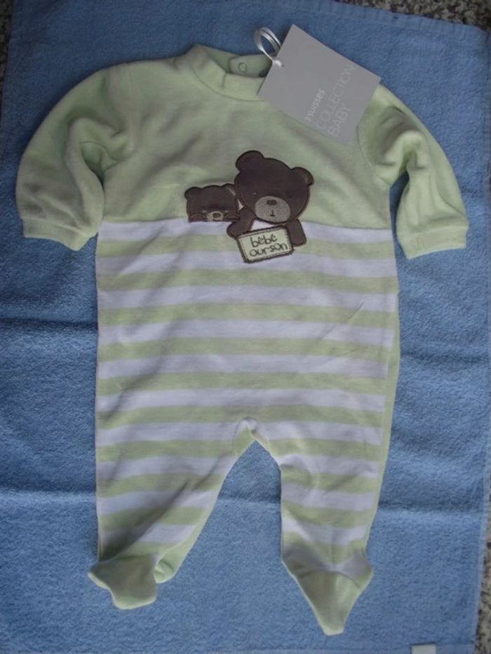 3 Suisses - Grenouillère "Ourson" en velours (3 mois) : Neuve