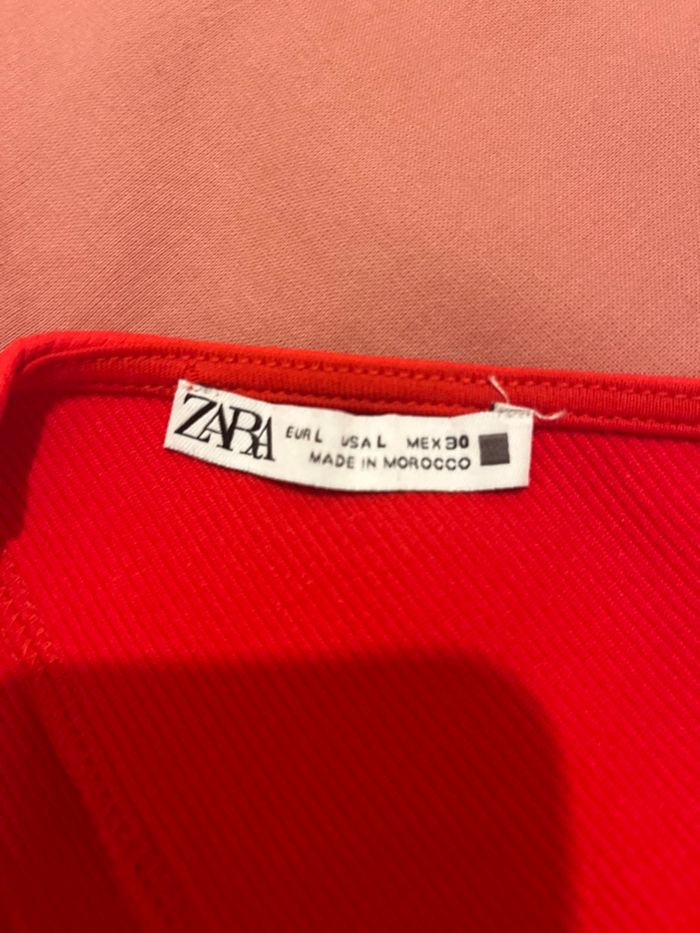 Body rouge - photo numéro 3