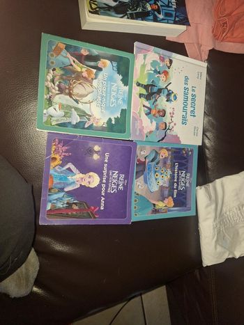 Lot 4 livres par enfant