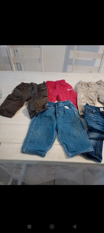 Lot pantalons bébé 1an