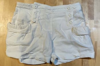 Short blanc en lin