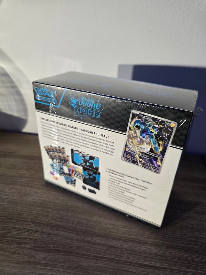 Etb foudre noir, carte pokemon - photo numéro 3