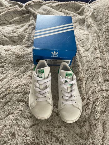 Basket adidas Stan Smith mixte taille 28