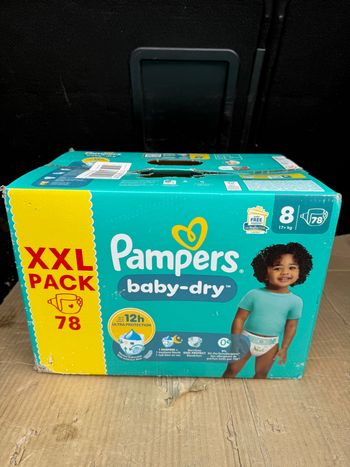 78 couches Pampers Taille 8