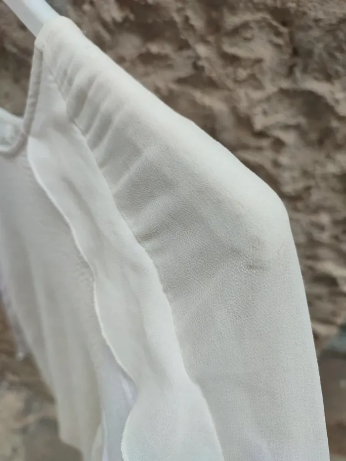 Haut taille M marque Zara - photo numéro 9