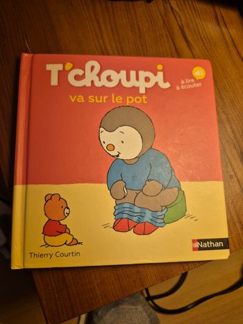 T’choupi va sur le pot