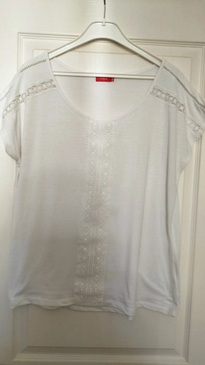 Tee shirt T 46/48 - photo numéro 2