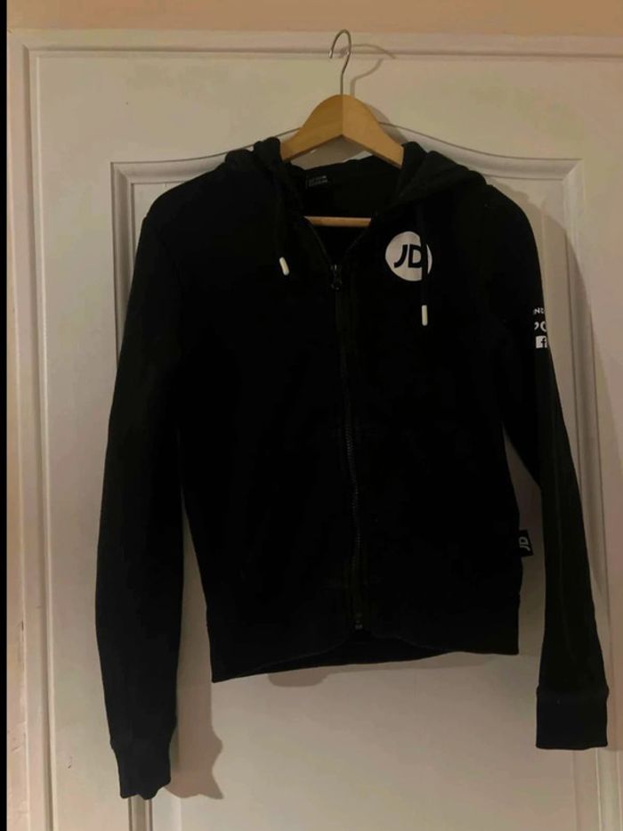 Gilet JD Sports - taille 36 - photo numéro 2