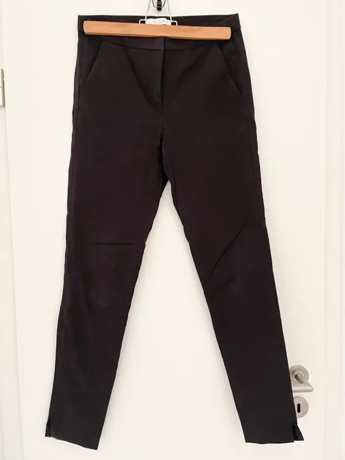 Pantalon noir Vila taille 36