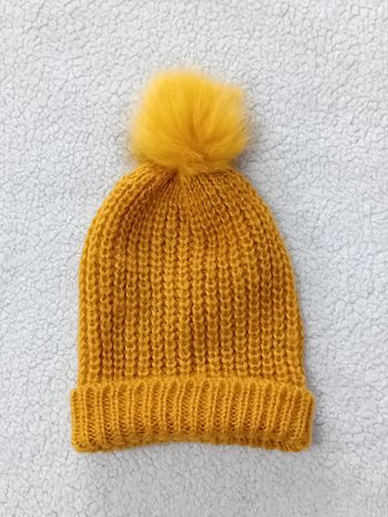 bonnet fille moutarde zeeman 54cm 7/10 ans neuf