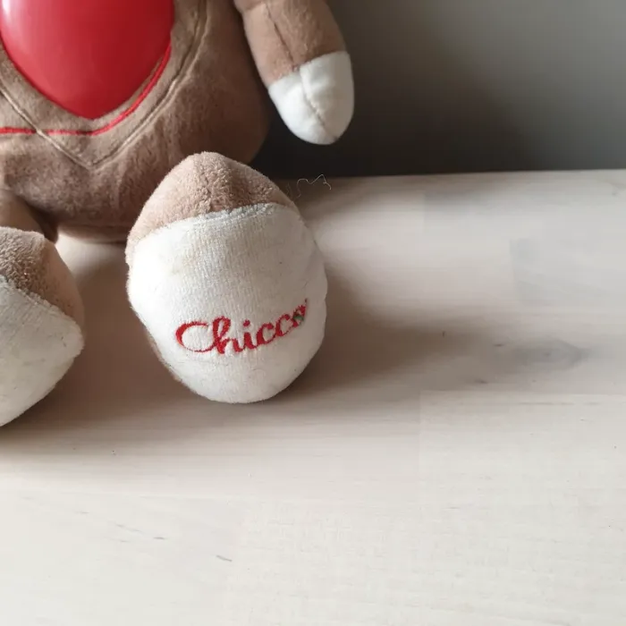 peluche ours chicco veilleuse musical coeur rouge - photo numéro 4