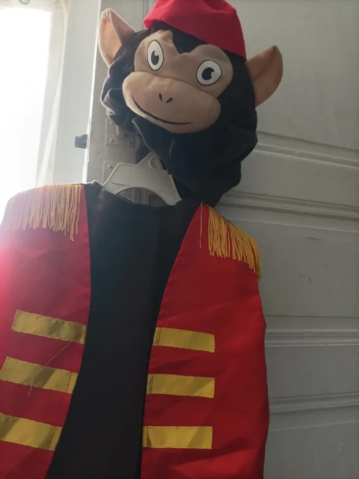 Déguisement complet singe de cirque - photo numéro 5