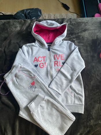 ensemble de survêtement gris et rose pour enfants fille, taille 10 et huit ans inextenso