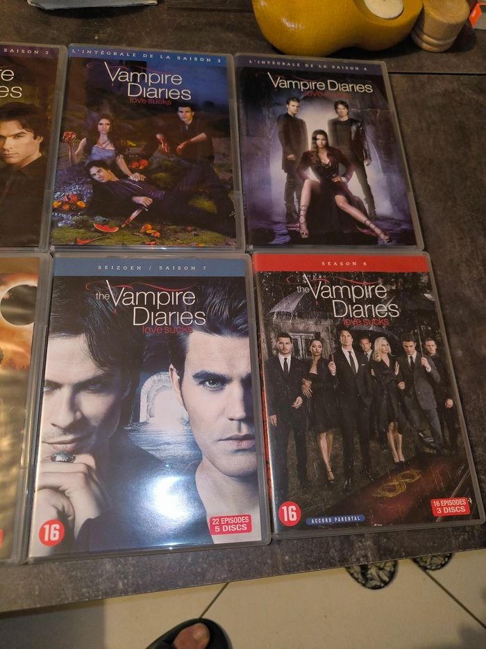 Serie DVD Vampire Diaries - photo numéro 3