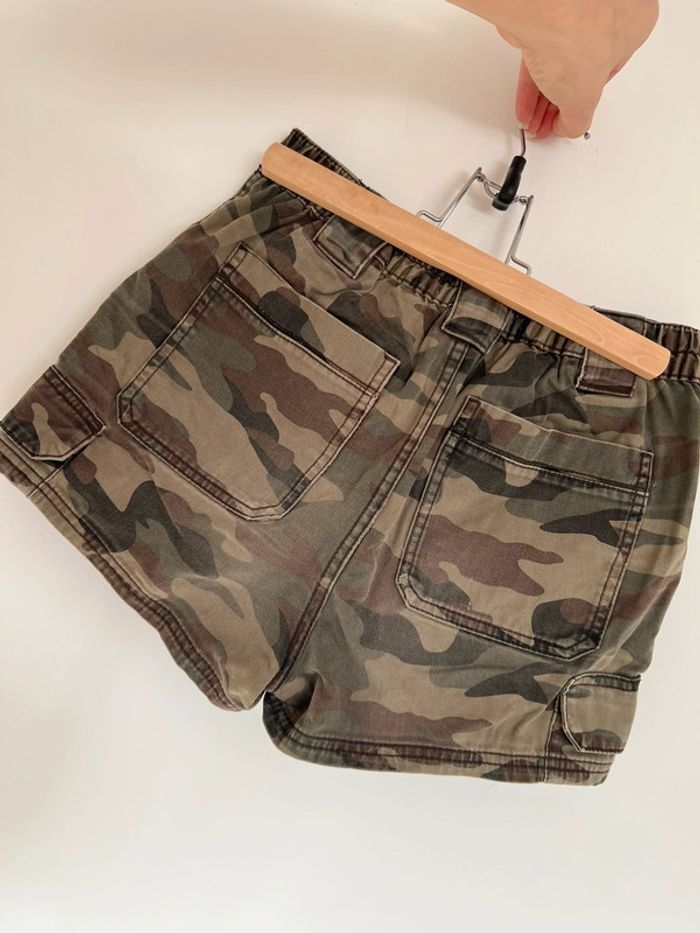 Short militaire Jennyfer taille 36 - photo numéro 2