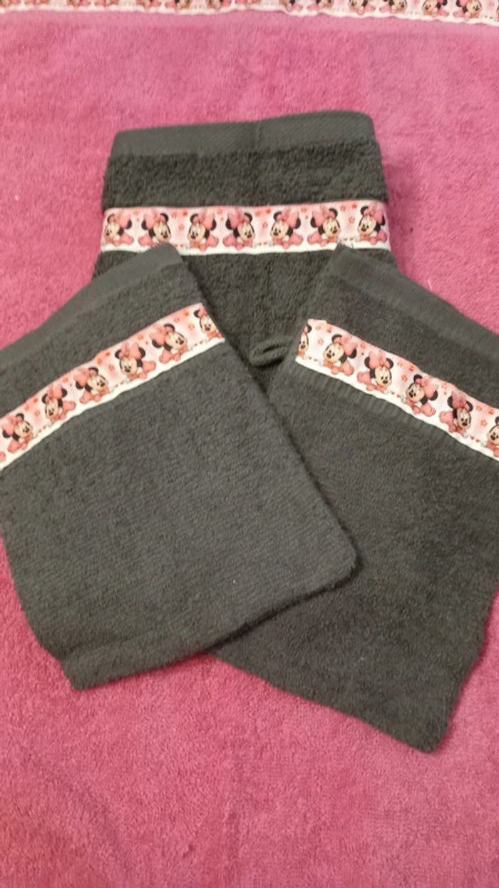 Ensemble serviette d invité  gants de toilette Minnie - photo numéro 4