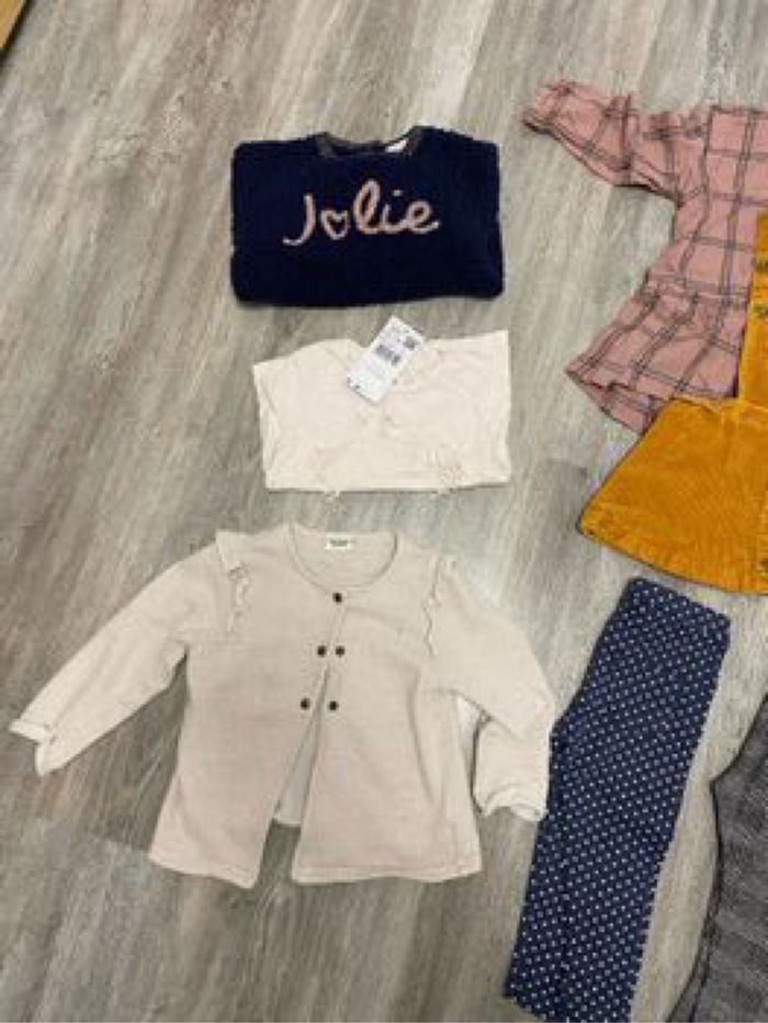 Lot 18-24 mois - photo numéro 2