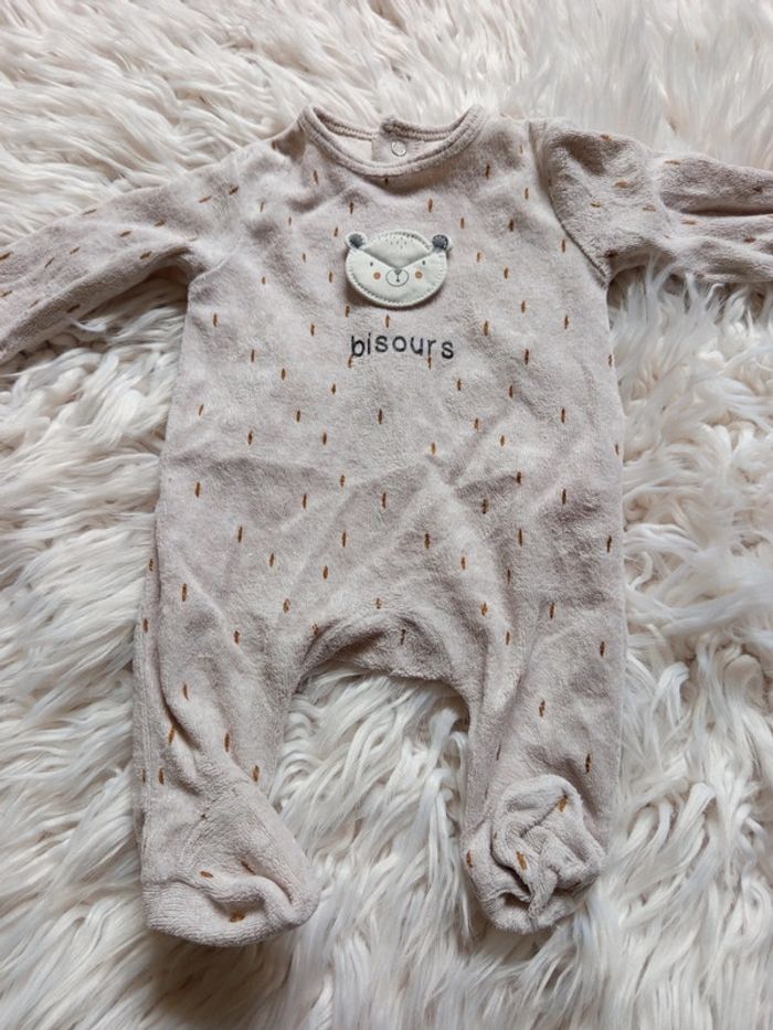 Lot Pyjamas 1 mois - photo numéro 5