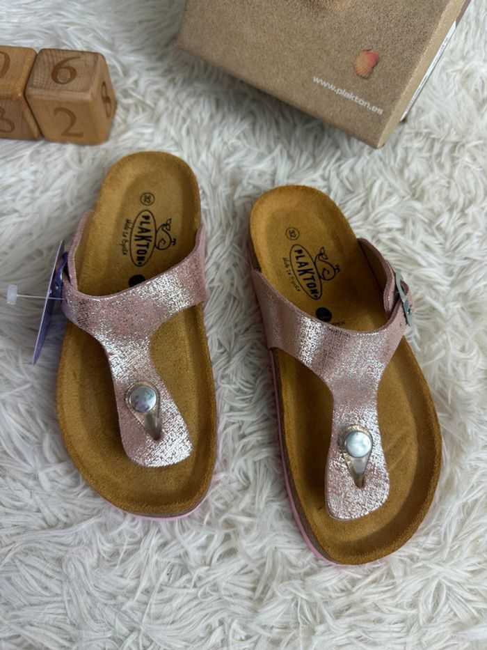Paire de claquette Plakton taille 32 - photo numéro 2