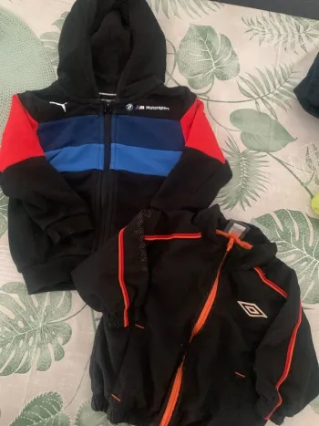 Lot de vestes 12 mois excellent état