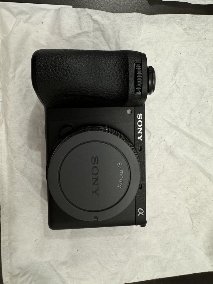 Sony A6700 (ILCE-6700) Mirrorless Camera – 4K - photo numéro 4