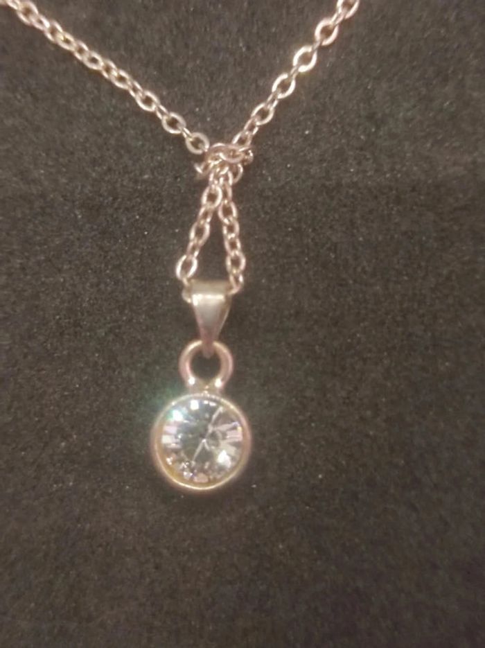 Collier raz de cou ajustable Neuf - photo numéro 2