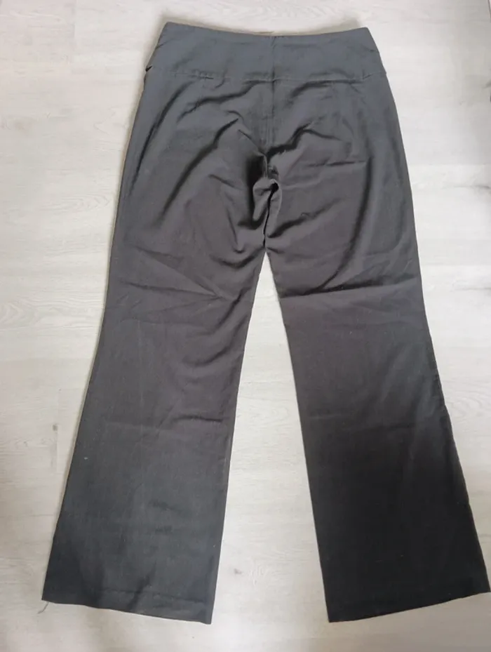 Pantalon noir Patrice Breal Taille 42 - photo numéro 2