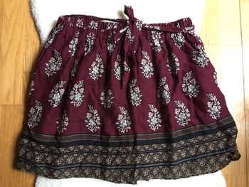 Jolie jupe doublée Promod, taille 42