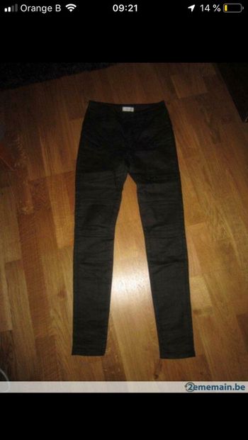 Pantalon noir spécial cache-cache 34