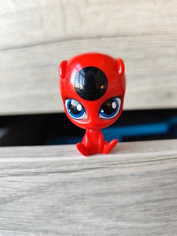 Figurine tikki miraculous Lady bug