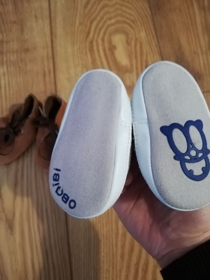 Lot chaussure bébé - photo numéro 2