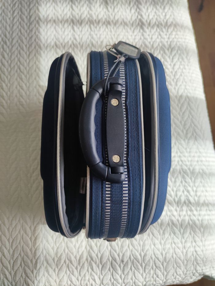 Trousse de toilette - photo numéro 3