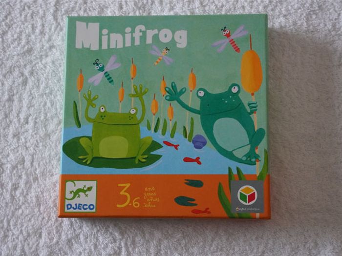 Jeu "Minifrog" Djeco pour enfants (3/6 ans)