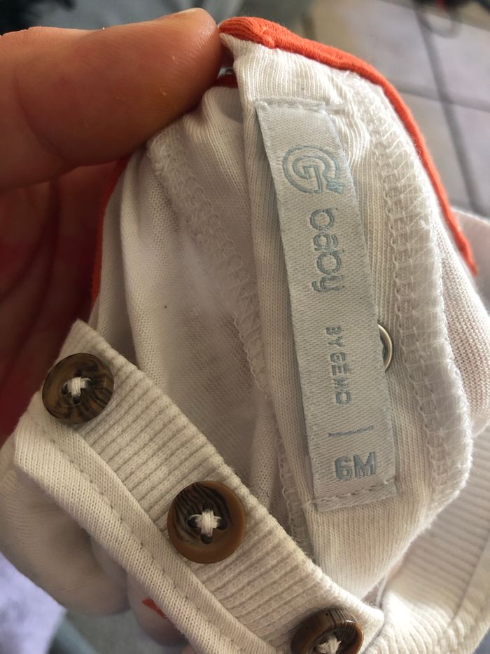 Haut 6 mois - photo numéro 3