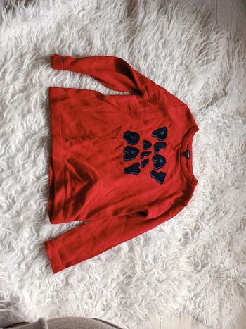 Pull 3 ans neuf
