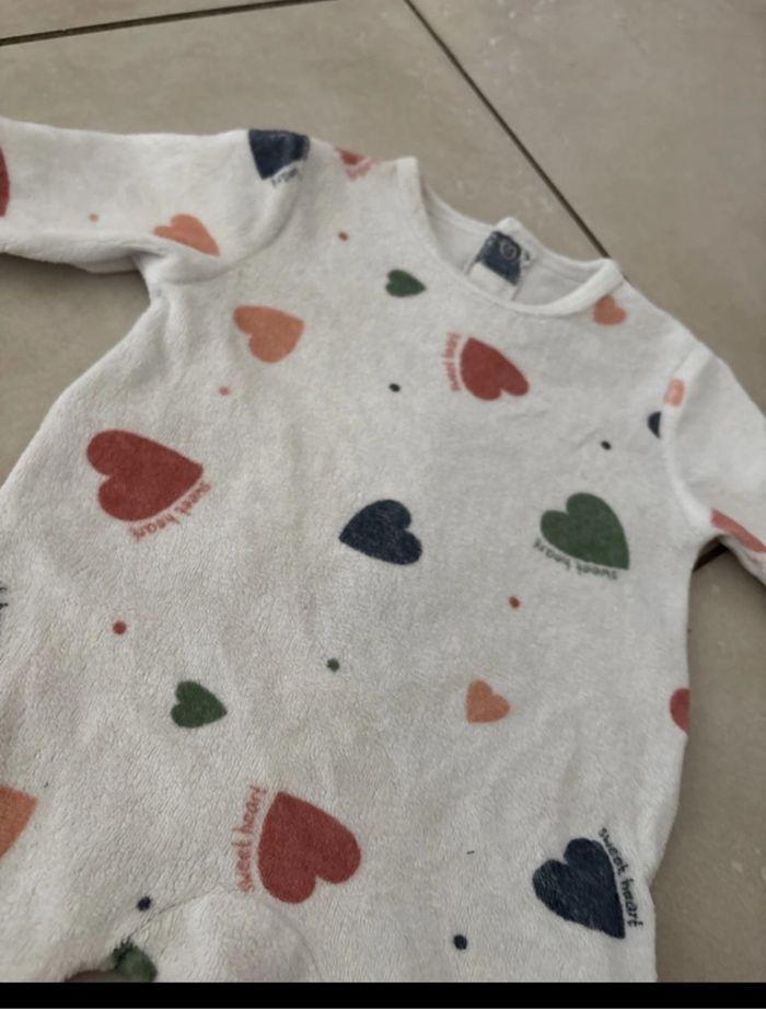 Lot pyjamas mixte - photo numéro 3