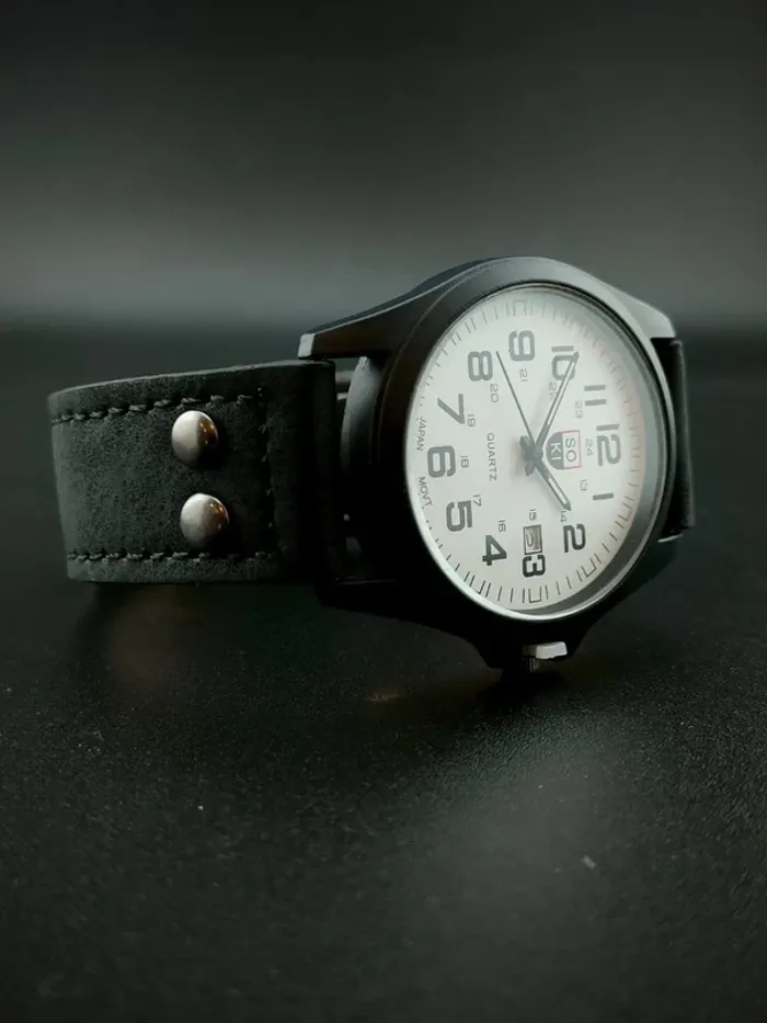 Montre robuste noire men, heure, date