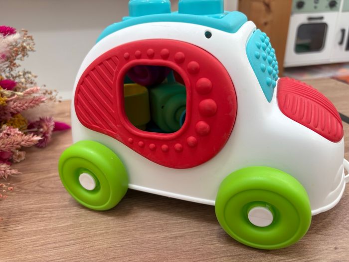 Voiture sensorielle Clémentoni - photo numéro 2