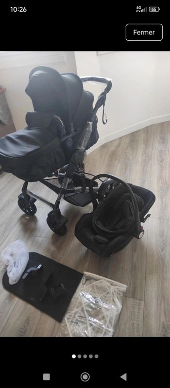 Poussette bébé 