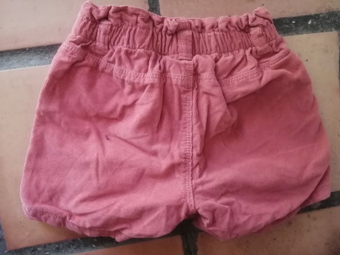 Short velours taille 3 ans - photo numéro 2