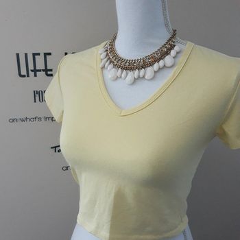 T-shirt coton court jaune pastel tout doux neuf avec étiquette taille unique