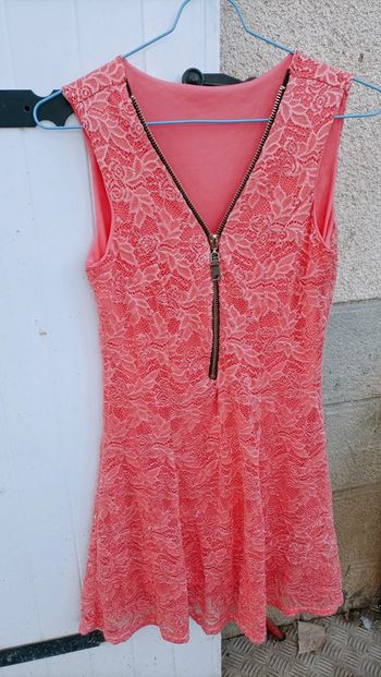 Robe sans manches
