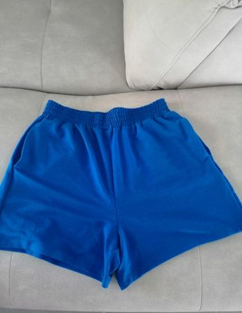Short Shein
Taille 40
