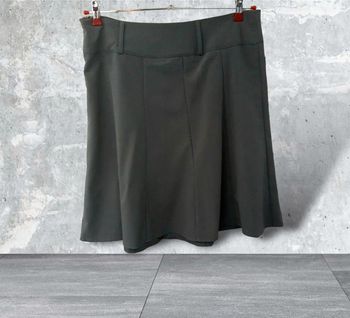 Jupe mi longue grise forme trapèze fluide taille 42