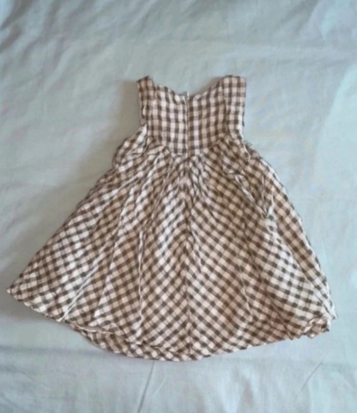 robe zara taille 18 mois - photo numéro 3